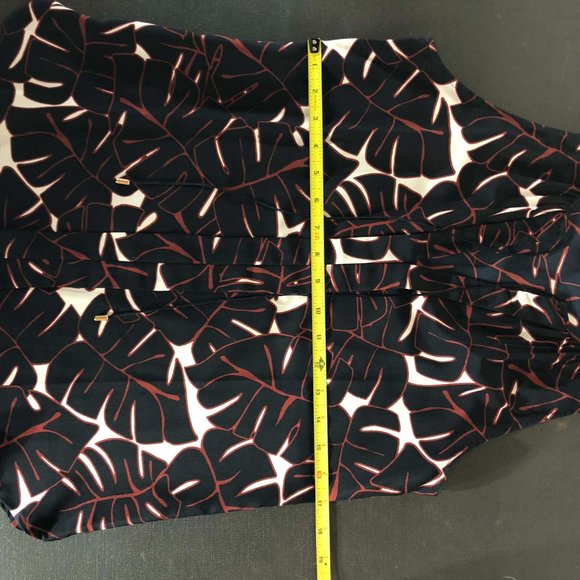 Ann Taylor V-neck Blouse - Picture 5 of 7